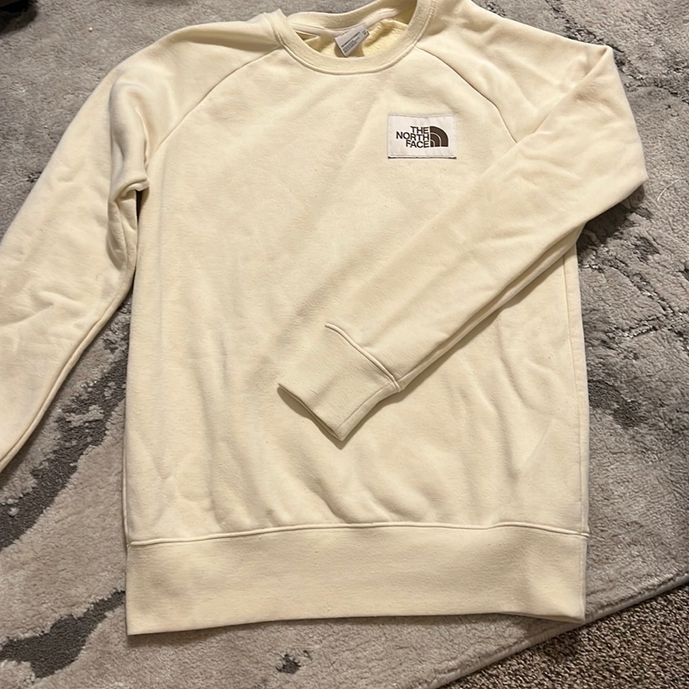 North face Women’s crewneck size xs